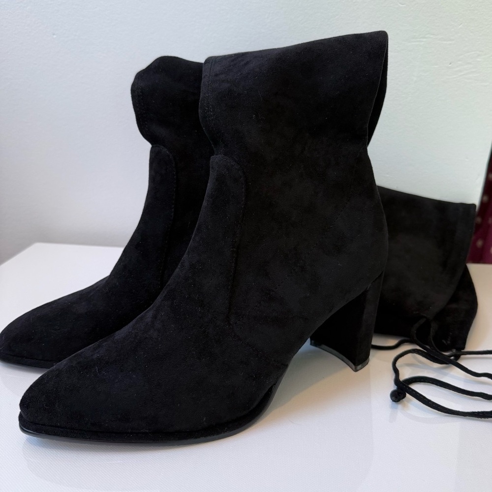 NWOT STUART WEITZMAN Black Stretch Suede Highland Over The Knee Heeled Boot 40 - Picture 10 of 15